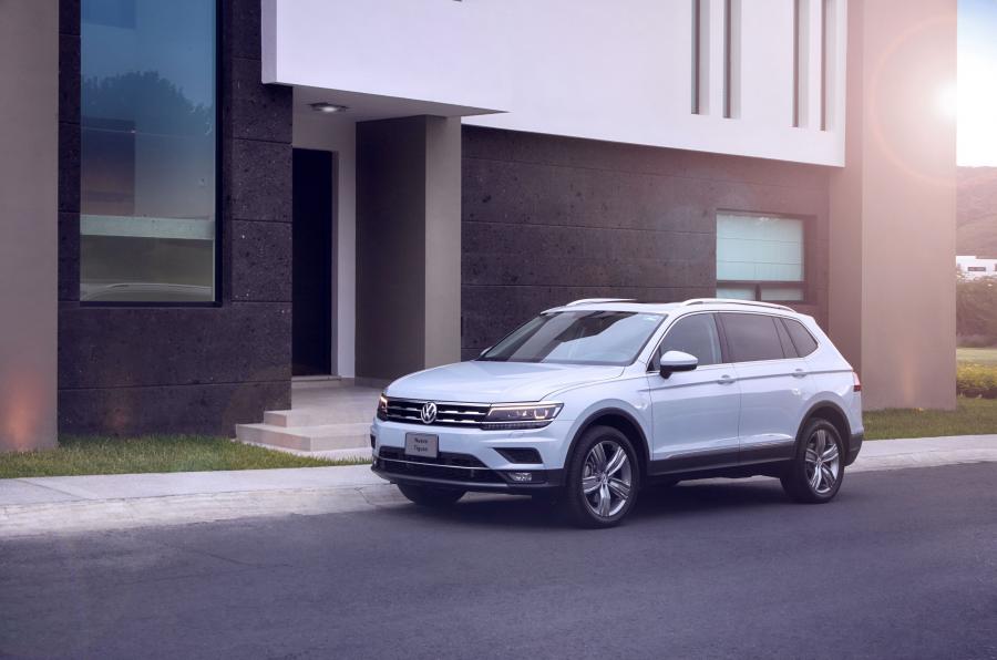  Volkswagen Tiguan 2017 года  (MX) (фото 16 из 21)